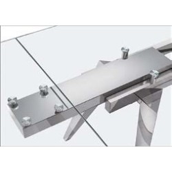 MESA DE COMEDOR MODELO AMOR OMNIA VINCIT CROMADA CRISTAL TEMPLADO
